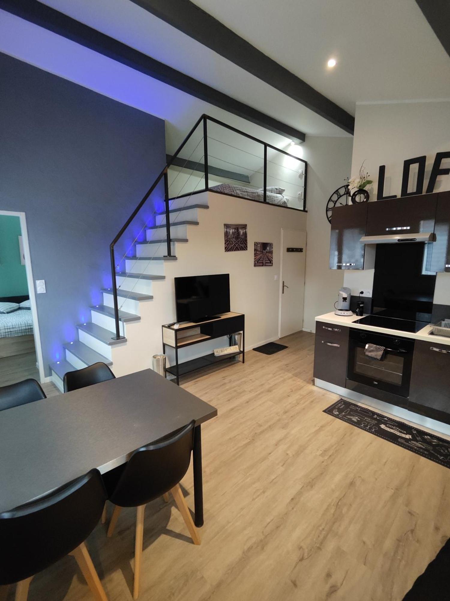 Loft, Studio And Love Rooms Bourg-Saint-Christophe Luaran gambar