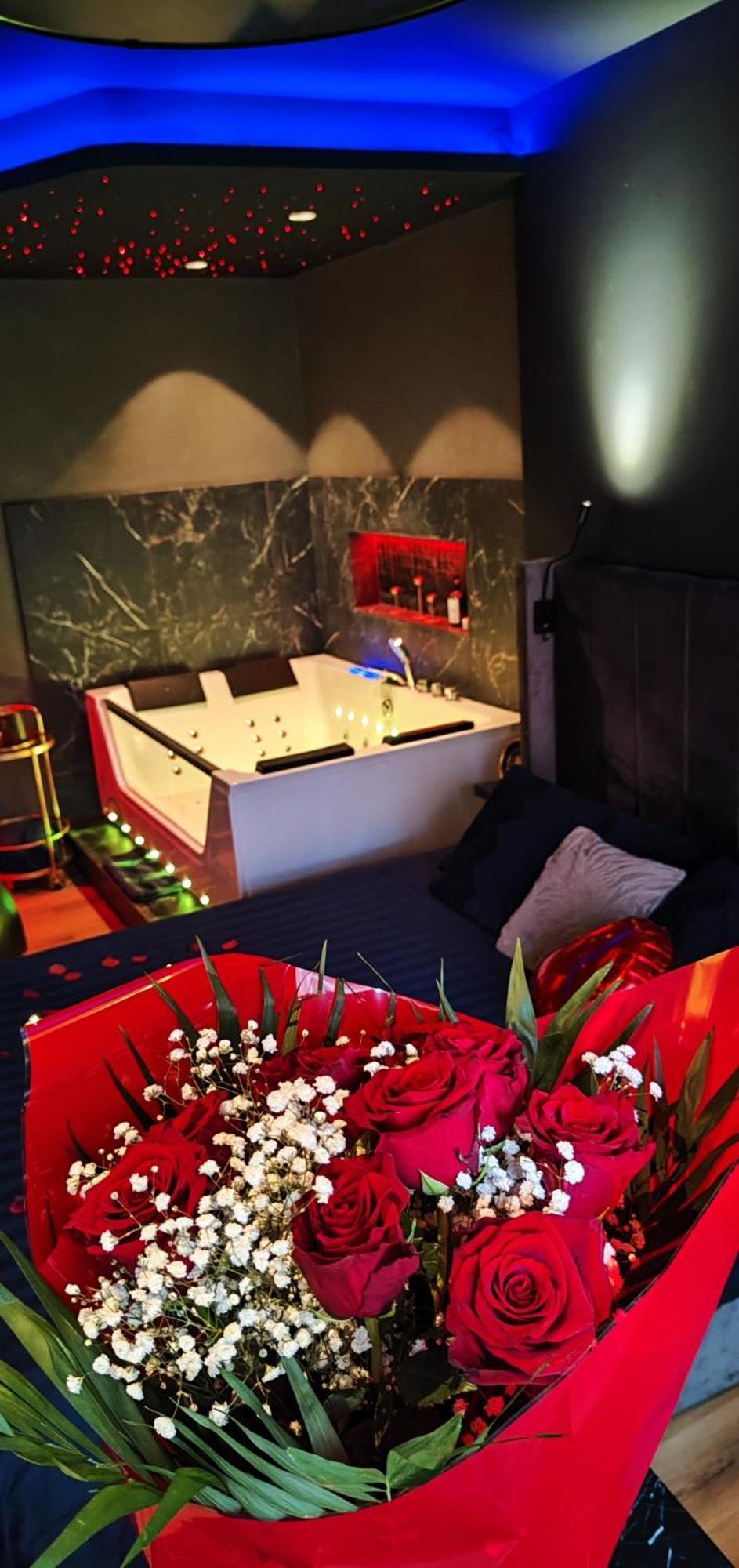 Loft, Studio And Love Rooms Bourg-Saint-Christophe Luaran gambar